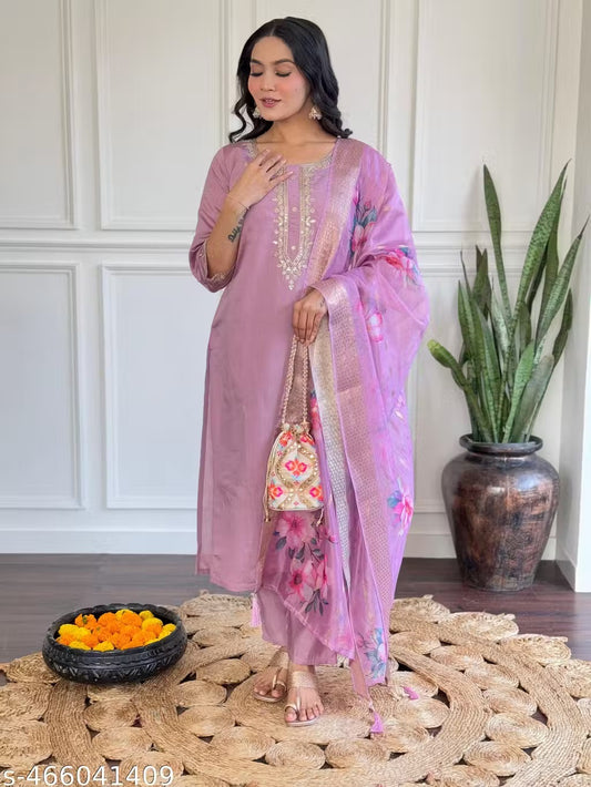 Elegant Lavender Kurti & Pant Set with Organza Dupatta