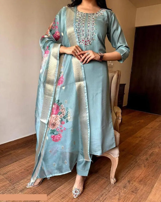 Women’s Festive Ethnic Set with Embellished Neck & Organza Dupatta