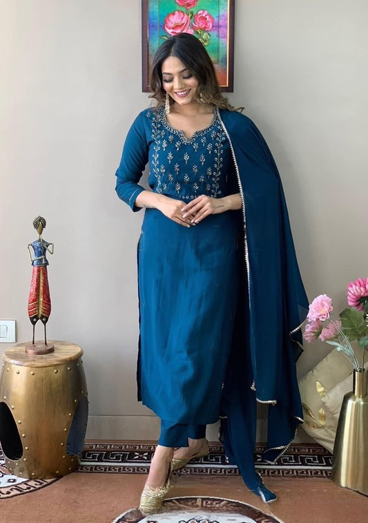 Elegant Teal Georgette Kurti & Pant Set with Mirror Work