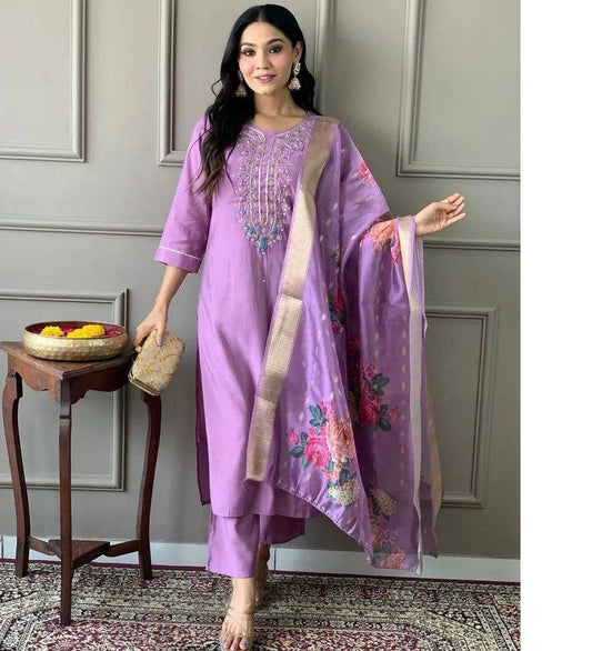 Elegant Partywear Suit Set with Printed Dupatta – Light Purple