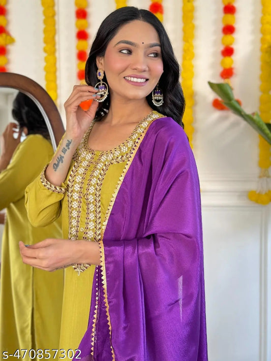 Women’s Dark Yellow Kurta Pant Set with Contrasting Silk Dupatta